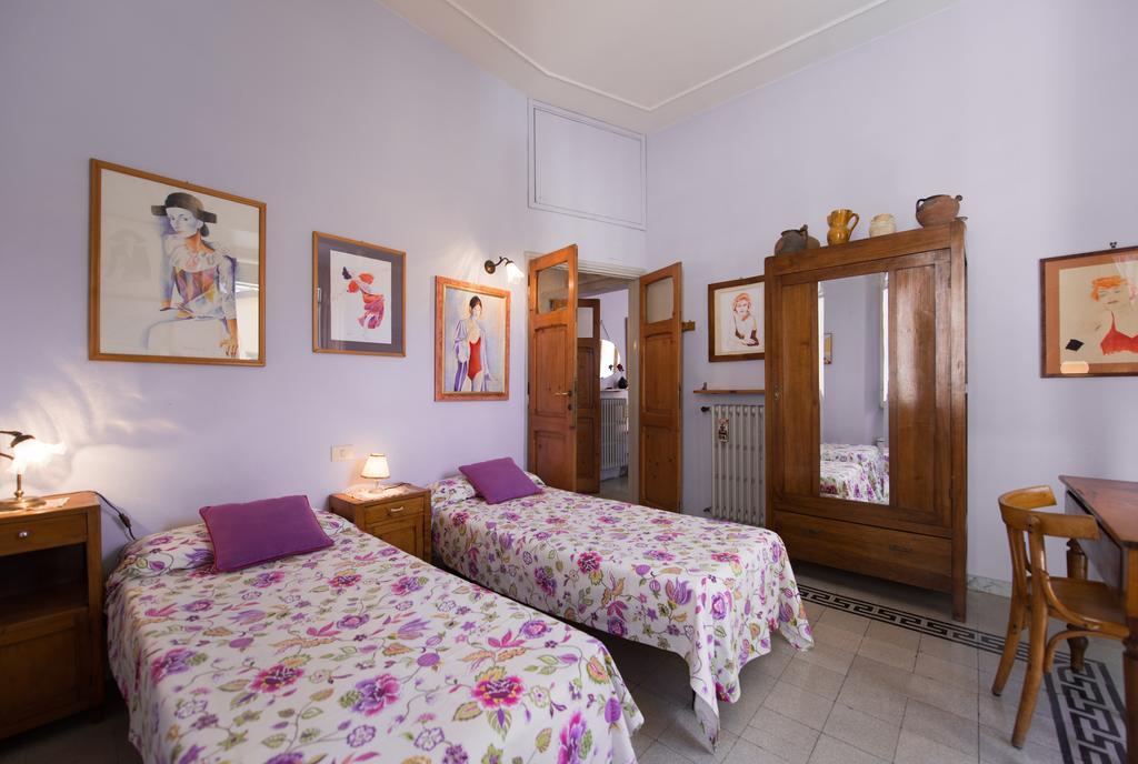 Colosseo Holiday House Roma Exterior foto
